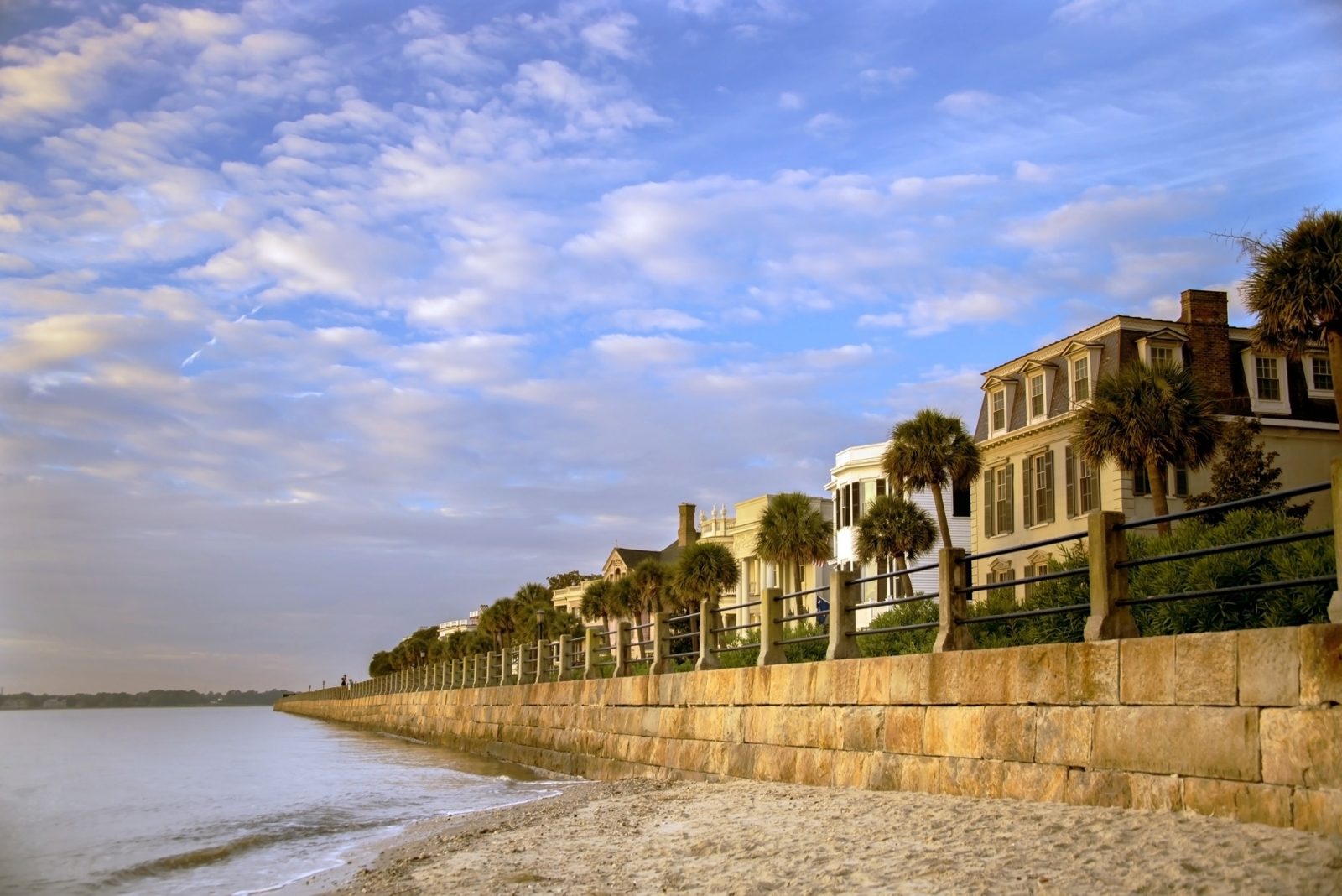 Charleston waterfront homes along the Battery
